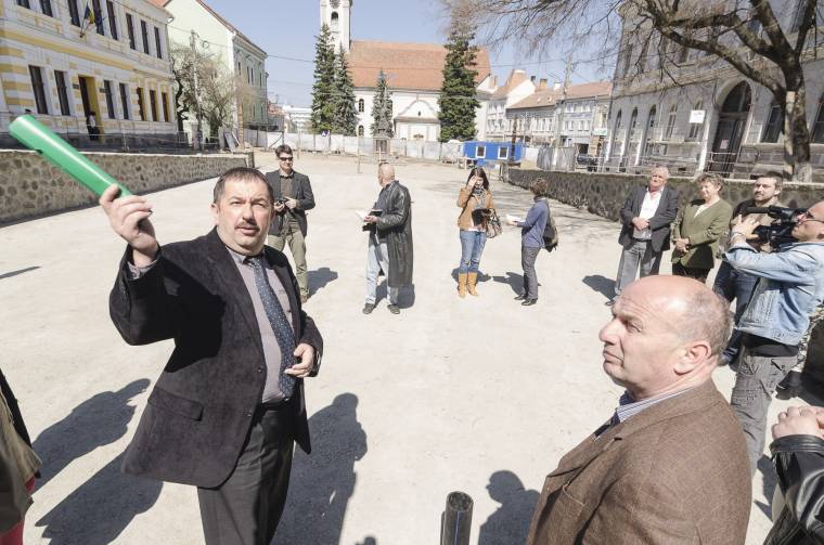 Késni fog a Patkó felújítása