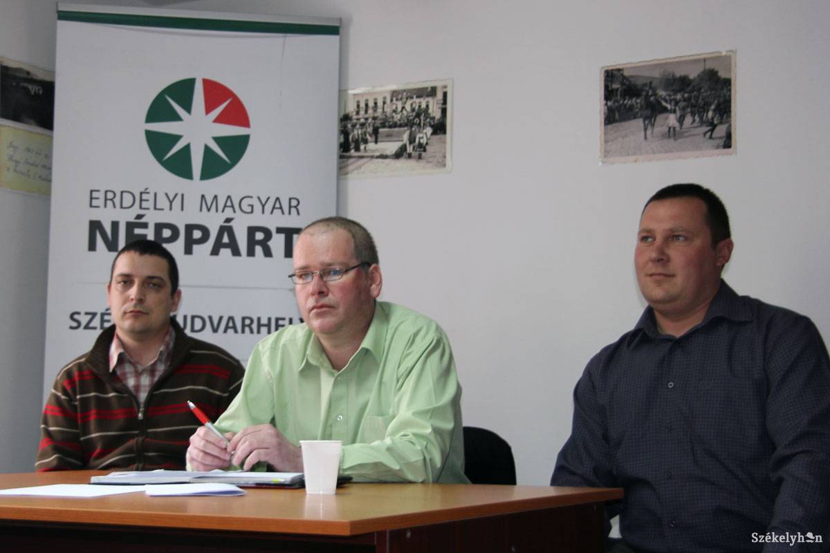 &bullet;  Fotó: Kovács Eszter