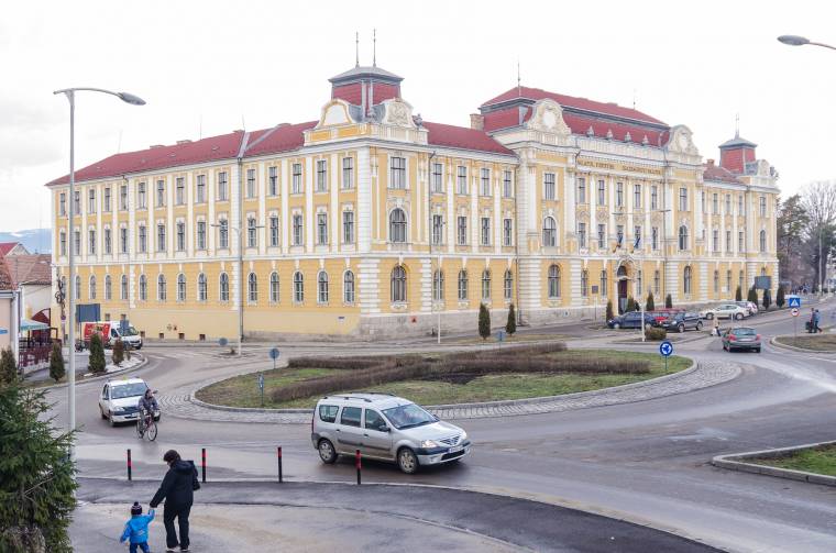 Krafft szabadlábon akar védekezni