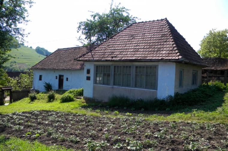 Száz éve született Bözödi György író, szociográfus és történész