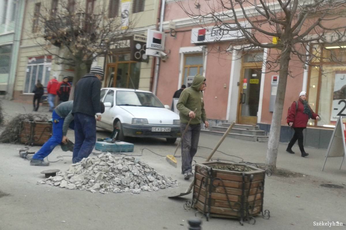 &bullet;  Fotó: Simon Eszter