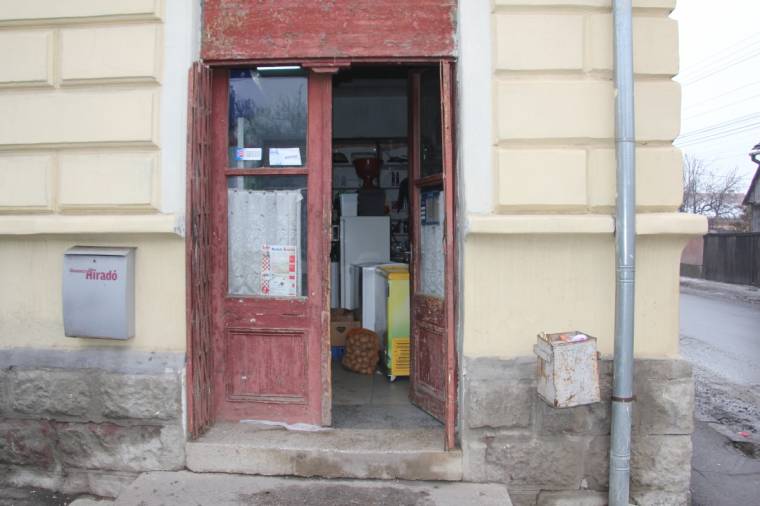 Betörtek a Fernengel-üzletbe