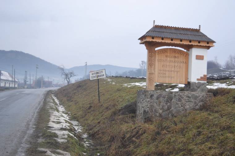 Vasárnap választanak új vezetőt a községben
