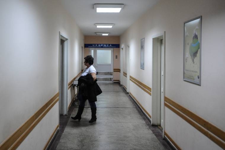 Béremelés: új szerződések az egészségügyben