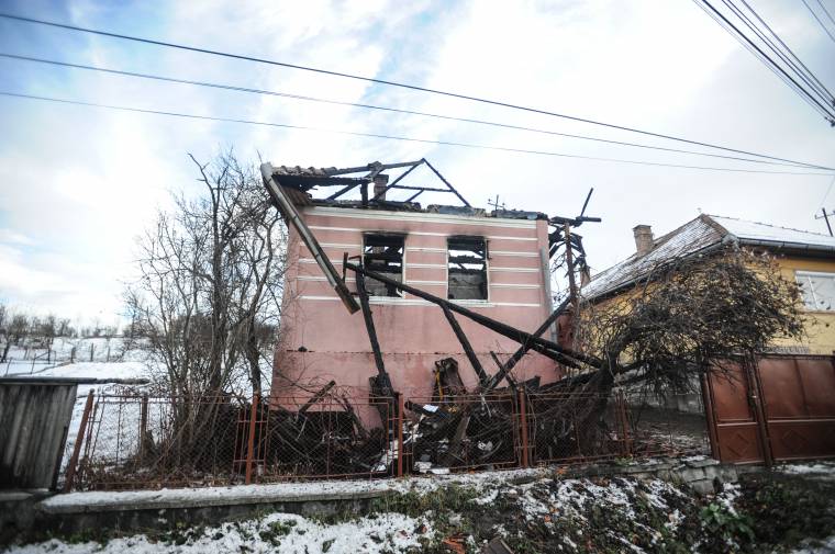 Idős asszonyok vesztették életüket a lángokban