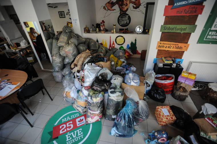 Adományok az UIET közvetítésével