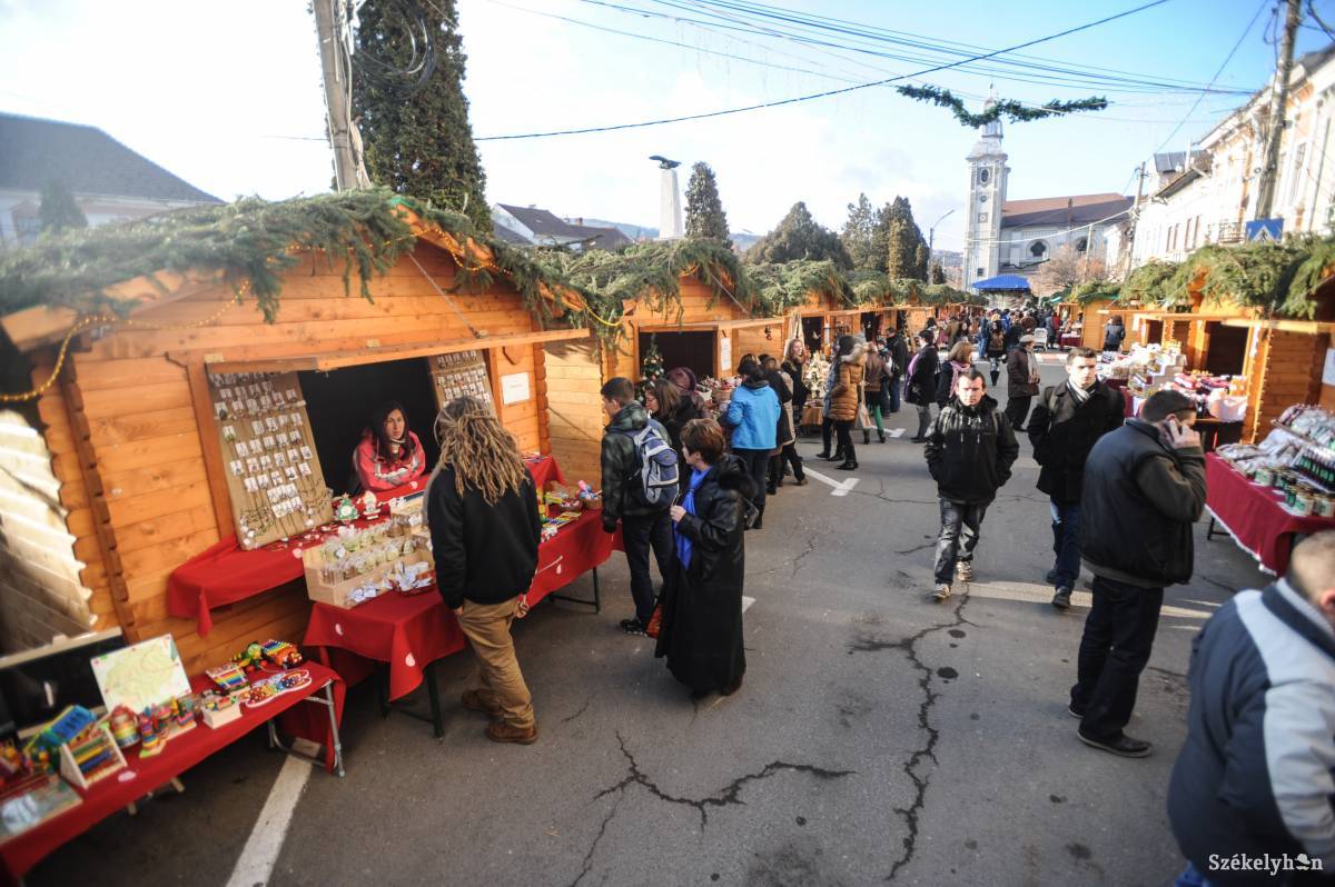 &bullet;  Fotó: Thomas Campean