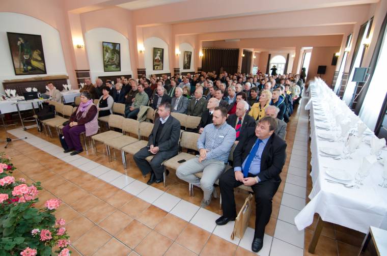 A gazdák szolgálatában