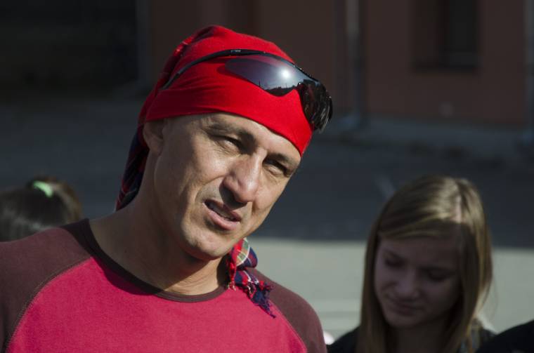 Kobra békenagykövet lehet