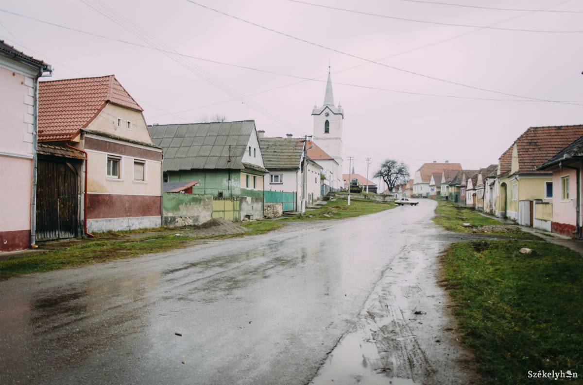 &bullet;  Fotó: Lukácsi Lehel