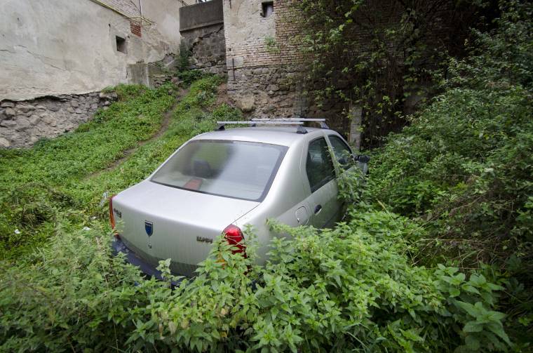 Roncsautóprogram: még több pénz zöld gépjárműre