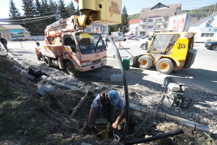 Novemberre elkészül az újabb körforgalom