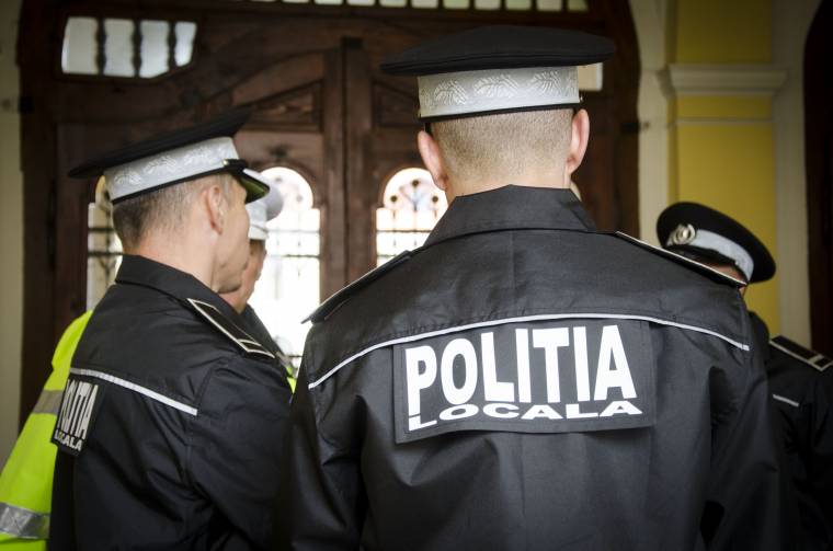 Éjjeli őrjáratozás márciustól