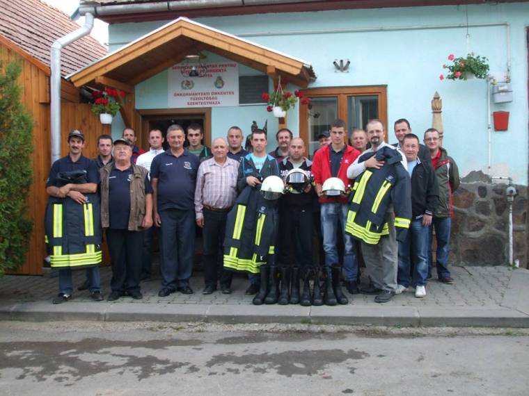 Kiteljesedik a tűzoltók felszerelése