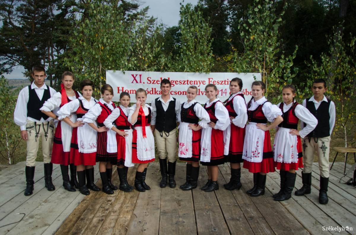 &bullet;  Fotó: Lukácsi Lehel