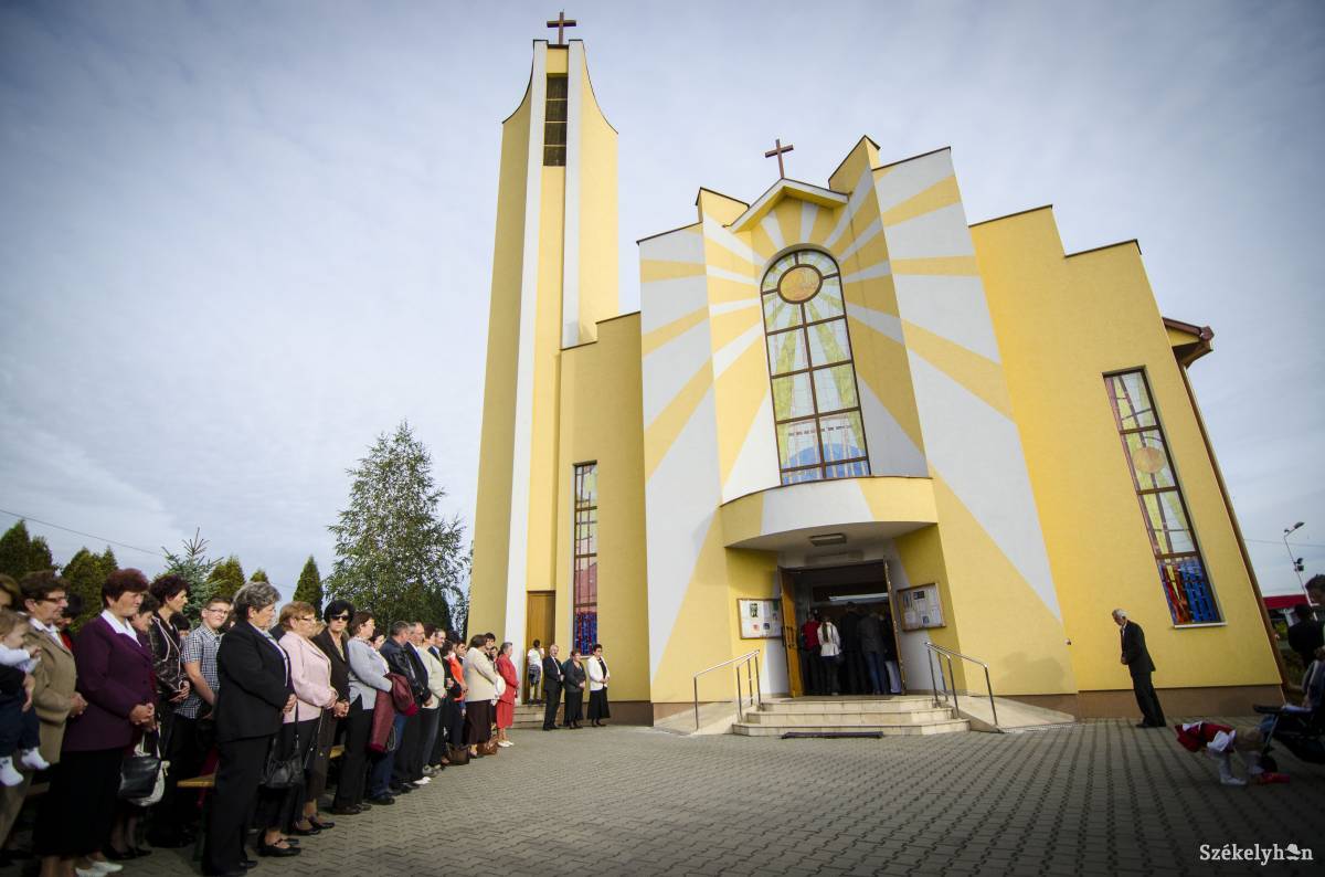 &bullet;  Fotó: Lukácsi Lehel