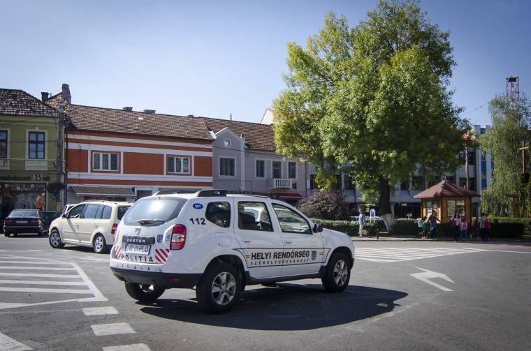 Ha lesz egyenruha, megkezdik a szolgálatot