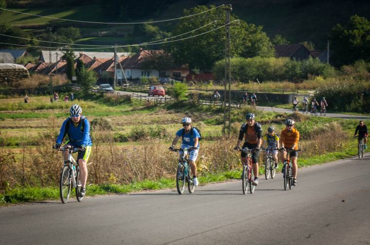 Nyolcvanöten tekertek a Kis-Homoród mentén