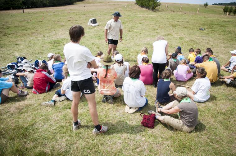 Esztergomi cserkészek Oroszhegyen