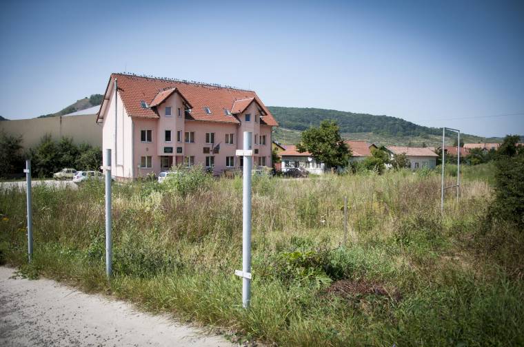 Döcög az inkubátorház-projekt