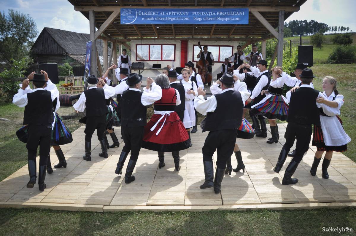 &bullet;  Fotó: Lukácsi Lehel