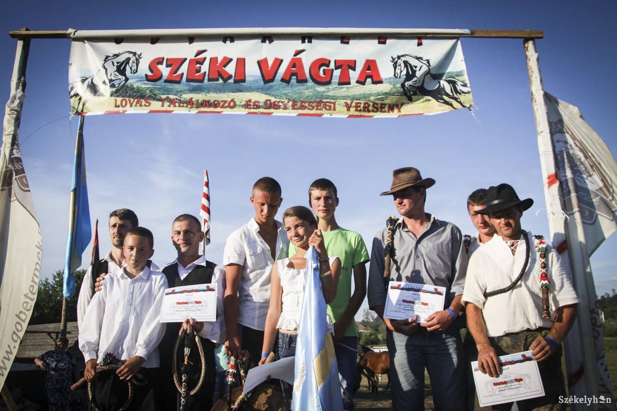 &bullet;  Fotó: Lukácsi Lehel