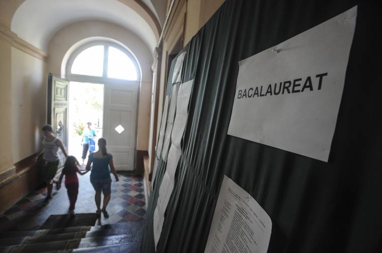 Ingyenes érettségi felkészítőt tartanak