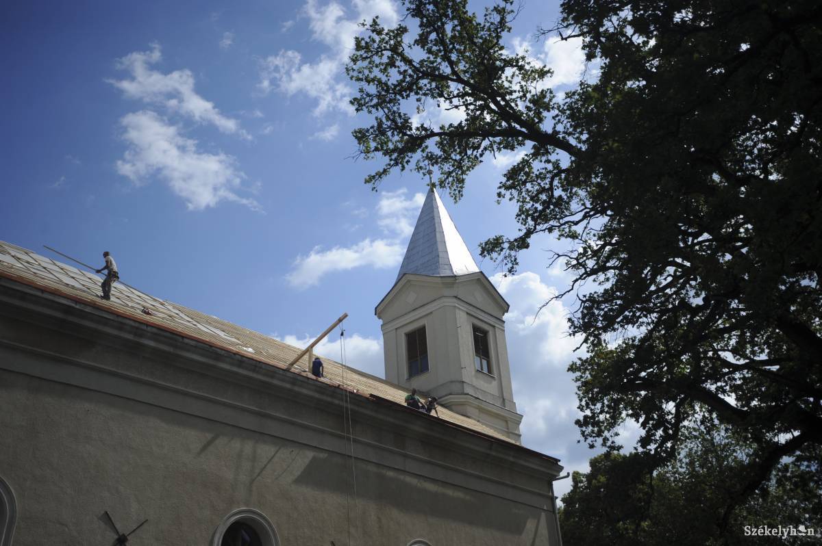 &bullet;  Fotó: Thomas Campean