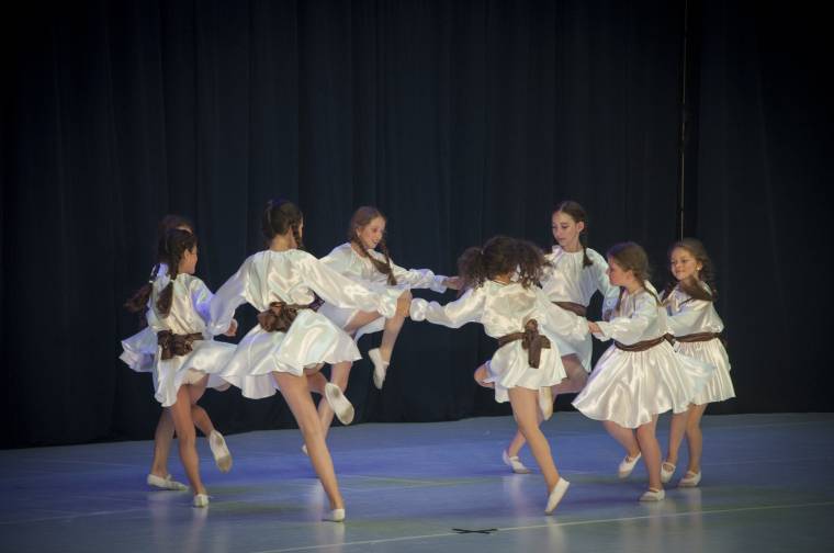 Tánclázban Udvarhely