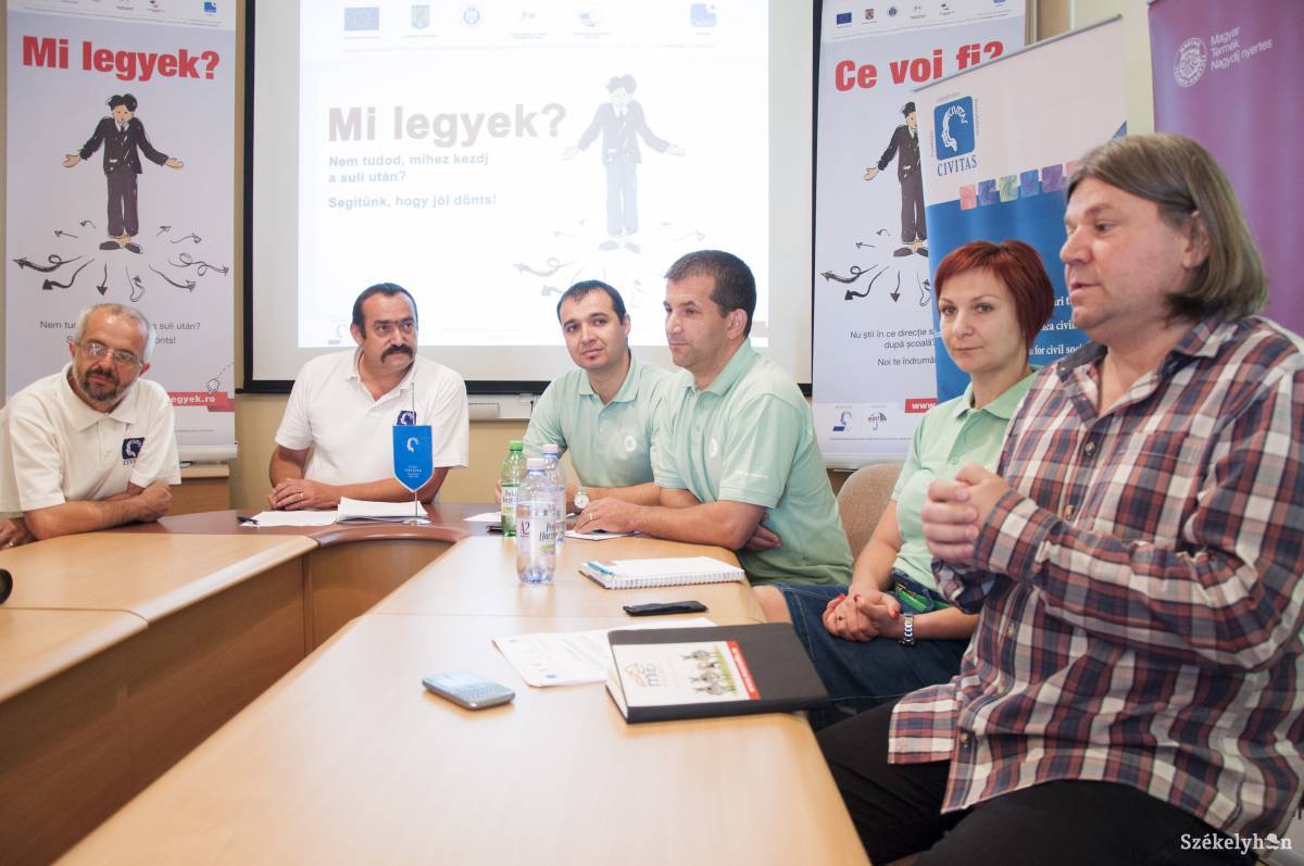 &bullet;  Fotó: Lukácsi Lehel