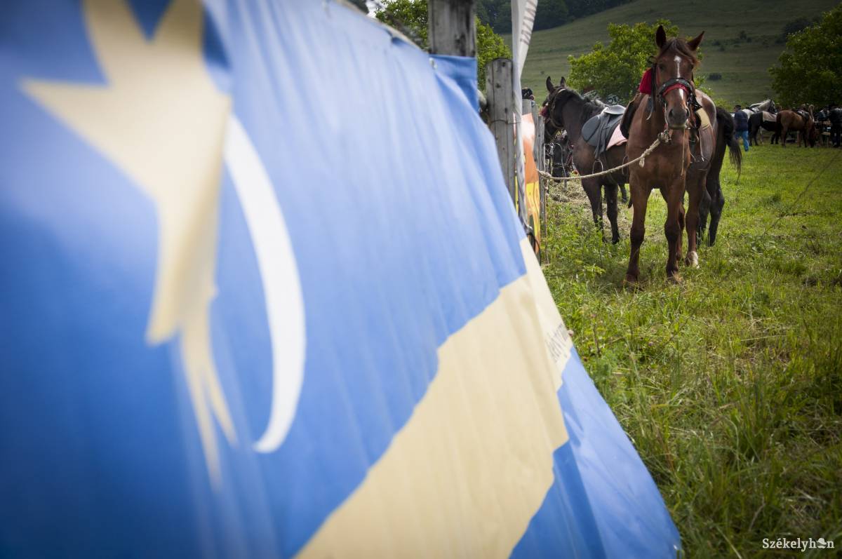 &bullet;  Fotó: Lukácsi Lehel