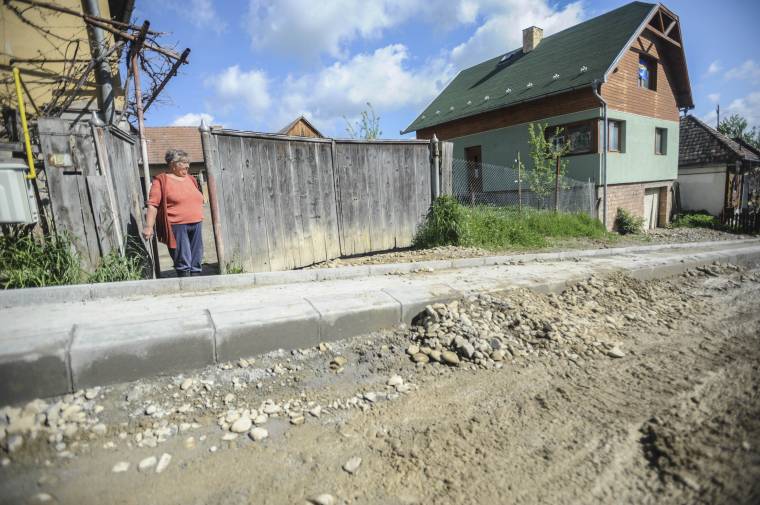 Ahol felnéznek az útra