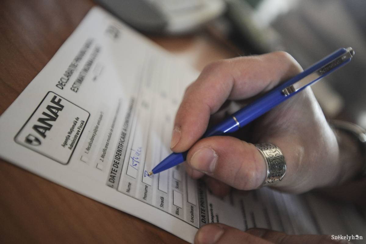 Idéntől valamely szociális tevékenységet végző civil szervezetnek az adónk 3,5 százalékát is felajánlhatjuk •  Fotó: Thomas Campean