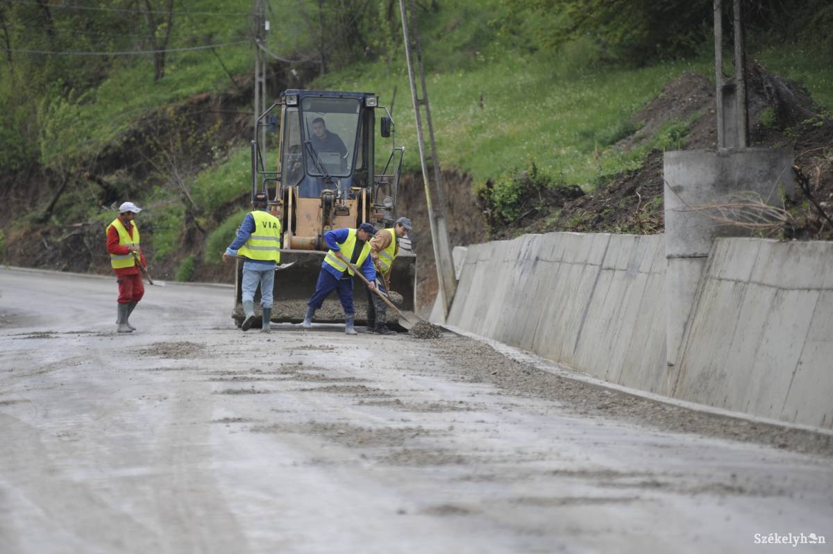 &bullet;  Fotó: Thomas Campean