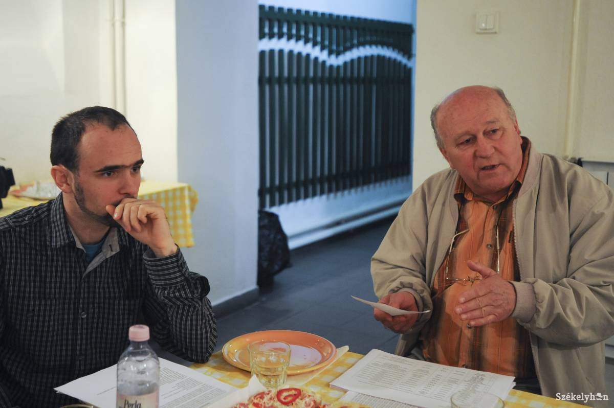 &bullet;  Fotó: Thomas Campean