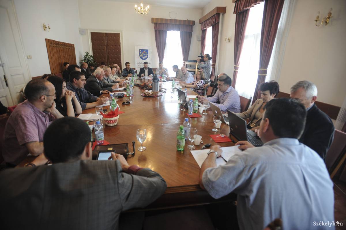 &bullet;  Fotó: Thomas Campean