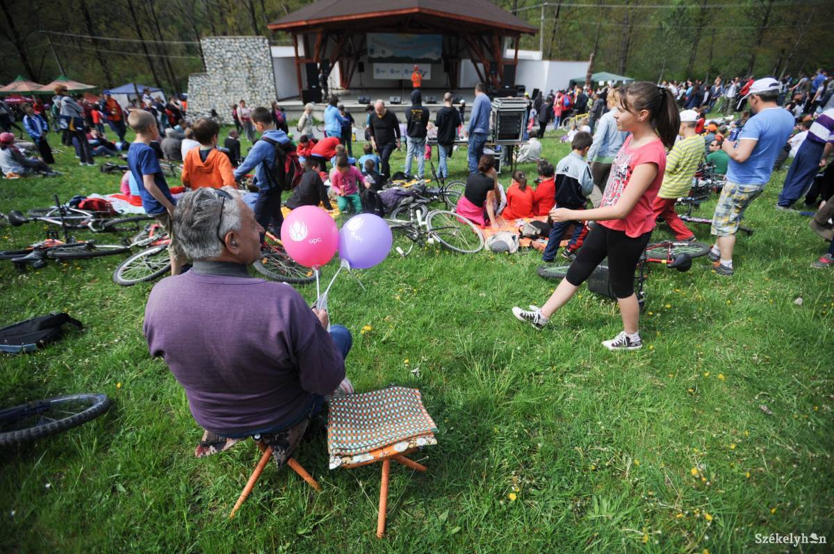 &bullet;  Fotó: Thomas Campean