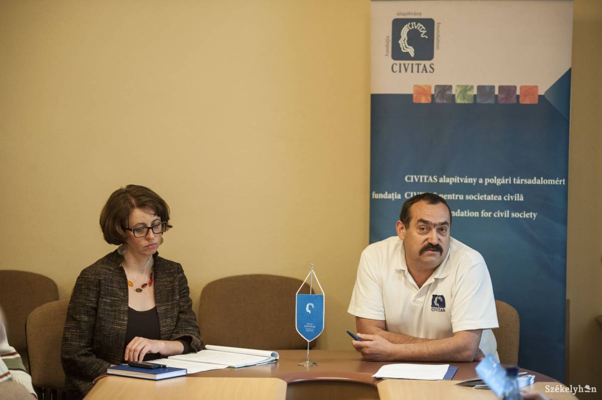 &bullet;  Fotó: Thomas Campean