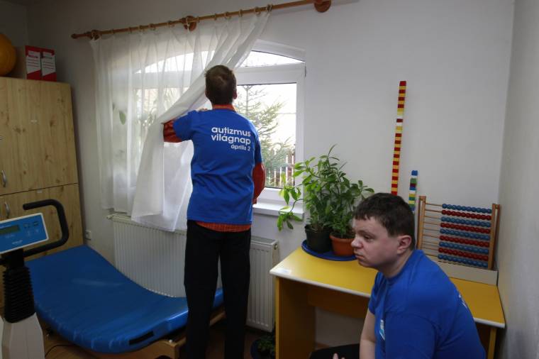 Feltárták az autizmussal élők zárt világát