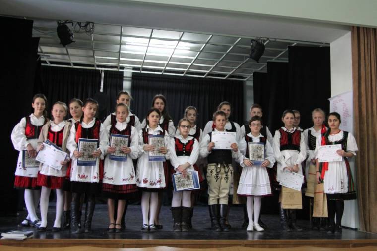 Fiatal tehetségek csillantak fel a népdalvetélkedőn