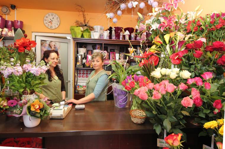 A tavaszi virágok a kelendők