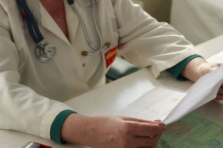 Késlekedés az egészségügyben