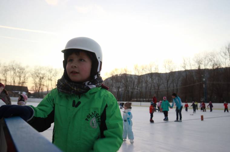 A héten még lehet korcsolyázni