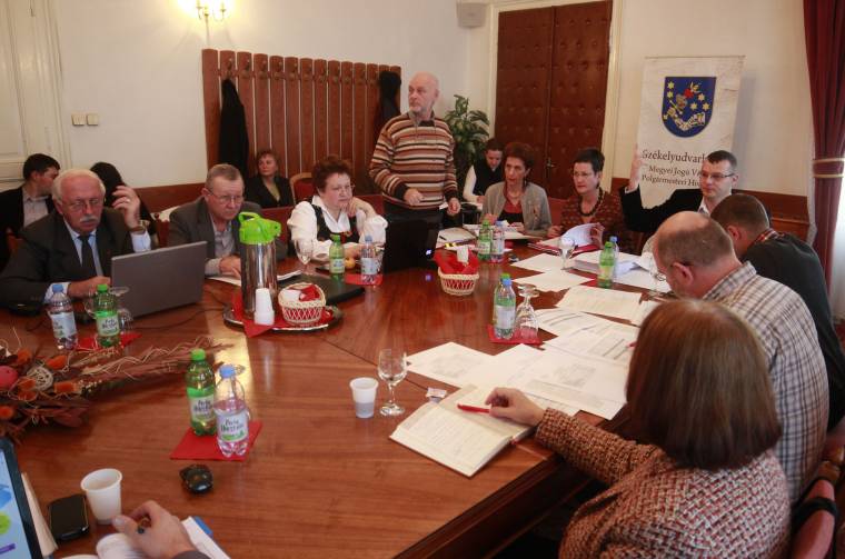 Az adókedvezmény volt terítéken