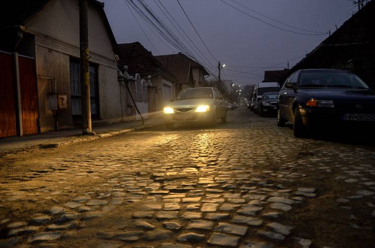 Nem tudni, meddig tart a Gábor Áron utca újrakövezése