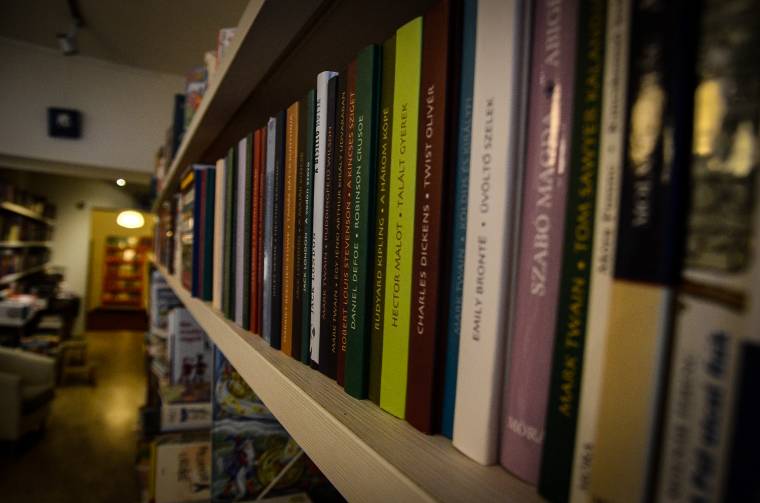 Továbbra is a könyv a legszebb ajándék