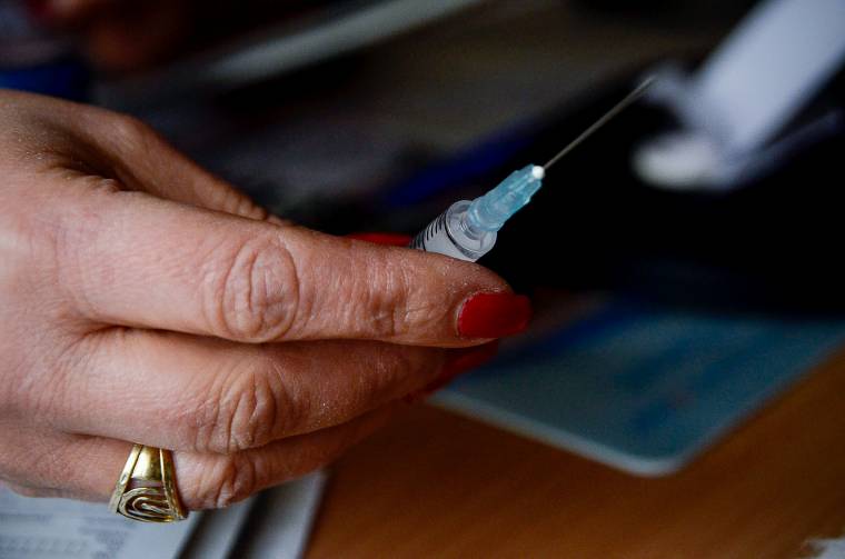 Drasztikus mértékű pénzbírságokat ír elő az új oltástörvény-tervezet
