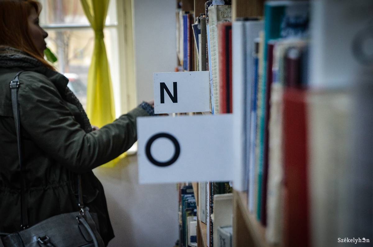 Szívesen olvasnak kortárs irodalmat az udvarhelyiek. Archív •  Fotó: Barabás Ákos