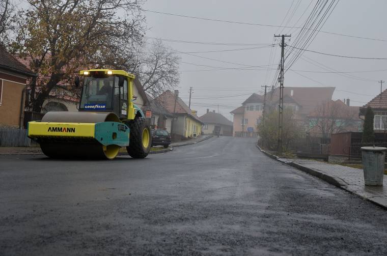 Befejeződött az aszfaltozás a 132-es megyei úton