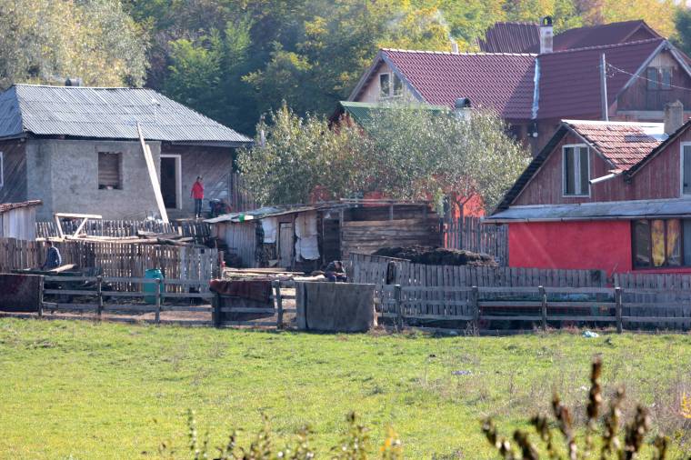 Illegális építkezések: terepszemle nyomán feljelentés